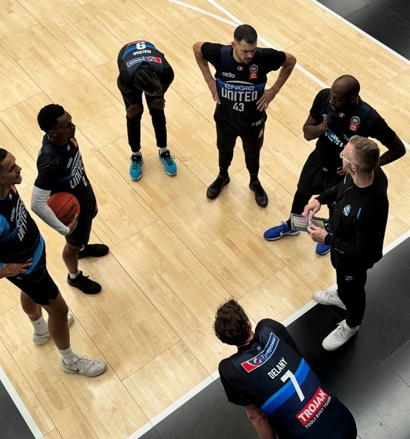 Basketball 1