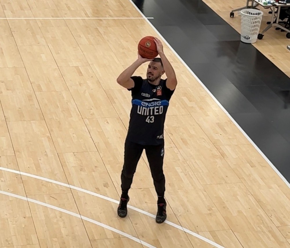 Basketball 4